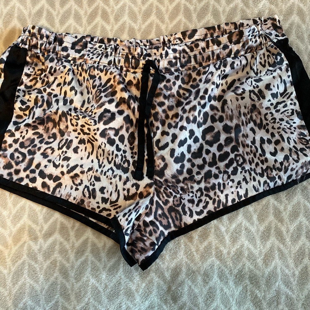 Women’s silky lounge shorts